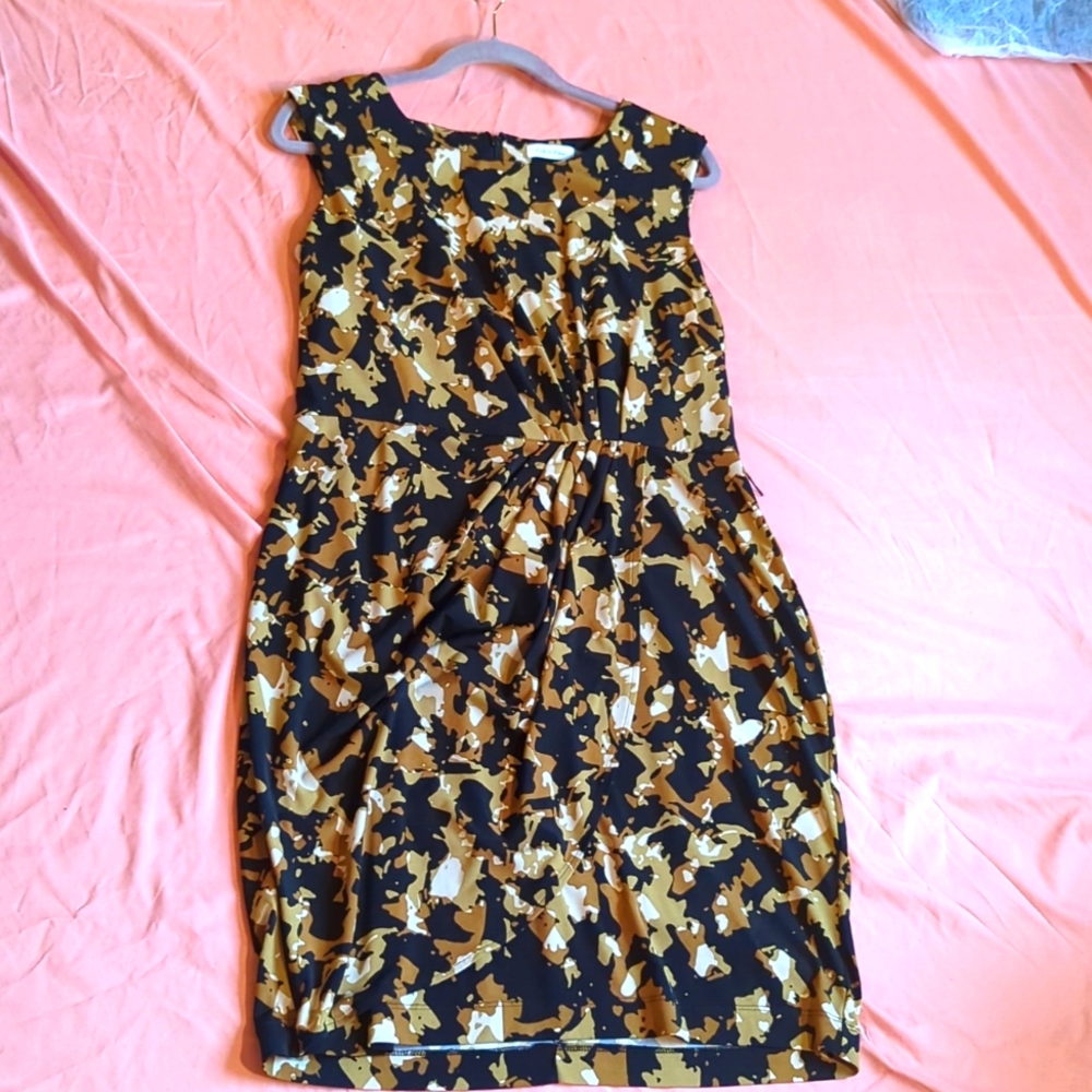 Women's dress